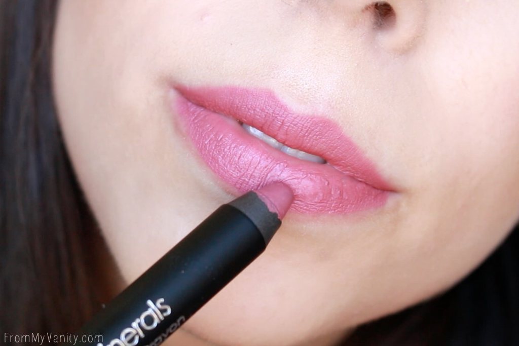 Date Night Makeup with Glo Minerals | Suede Matte Crayon | Lip Swatch in Demure